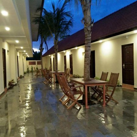 Familytel Bali Hotel Kuta Selatan Buitenkant foto