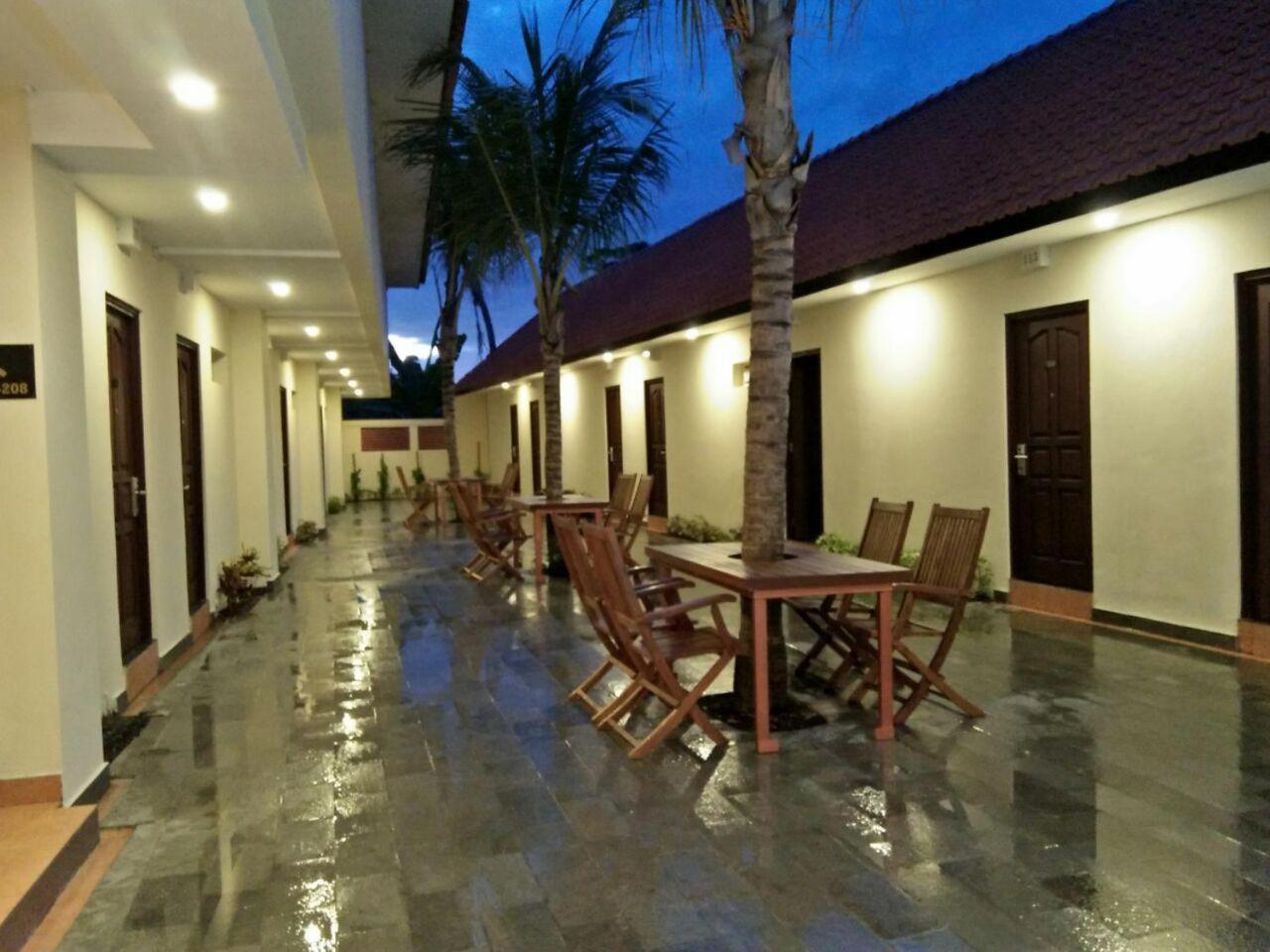 Familytel Bali Hotel Kuta Selatan Buitenkant foto