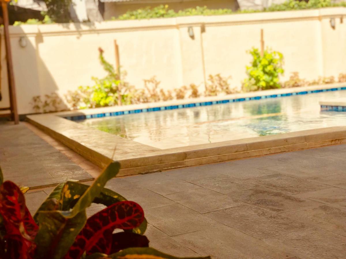 Familytel Bali Hotel Kuta Selatan Buitenkant foto