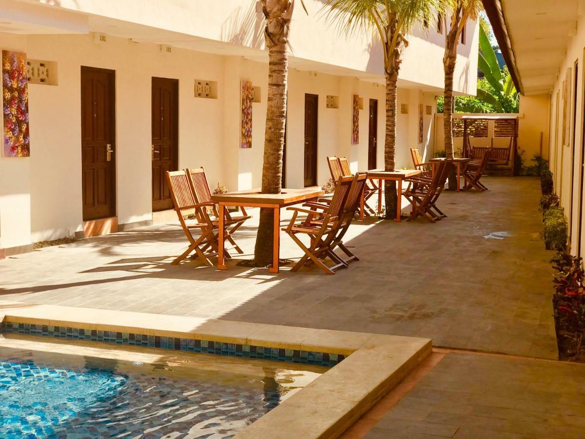 Familytel Bali Hotel Kuta Selatan Buitenkant foto