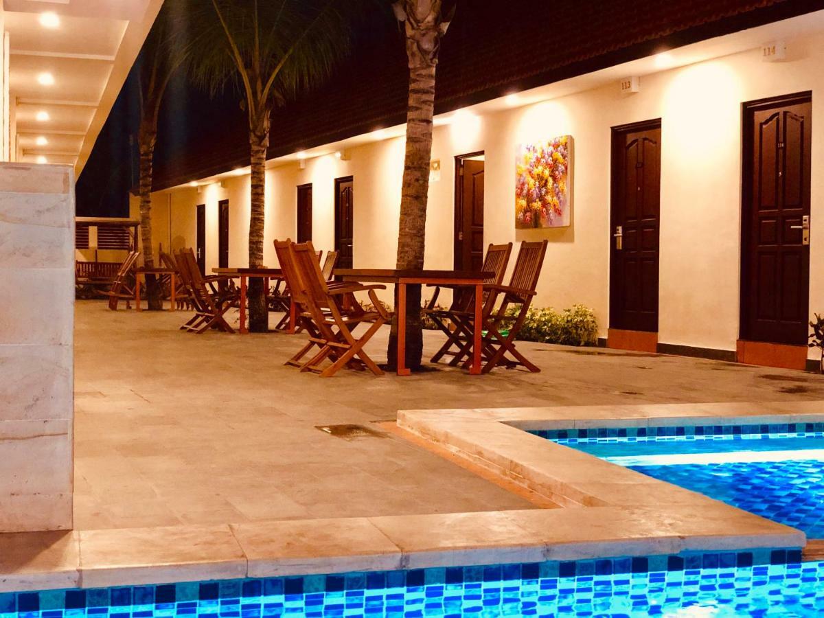 Familytel Bali Hotel Kuta Selatan Buitenkant foto
